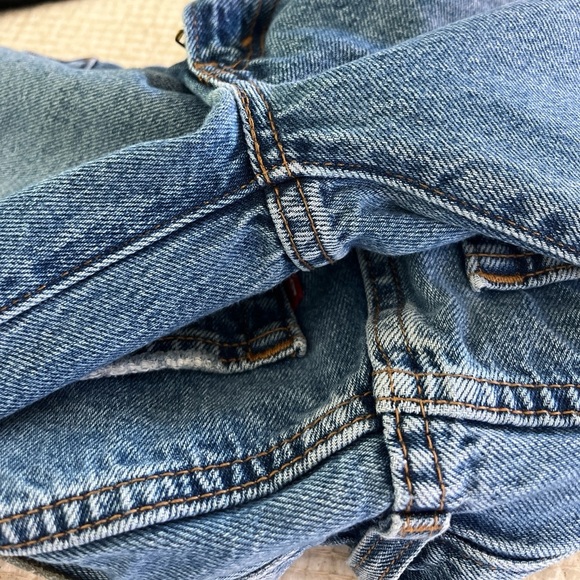 Levi's Baggy Dad Women's Jeans Mid Rise Straight Leg Finished Hem | Blue ] 24x30 - Picture 9 of 15